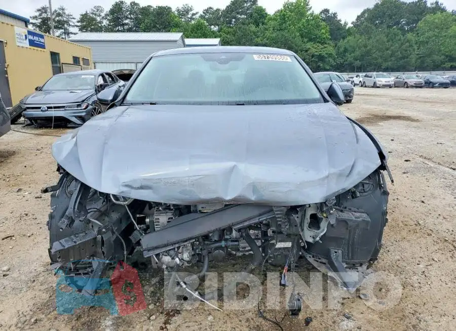 3VW5M7BU5RM071768 Photo# 5