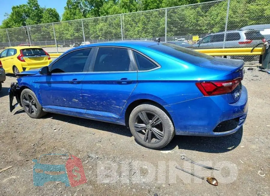 3VW7M7BU6RM004086 Photo# 2