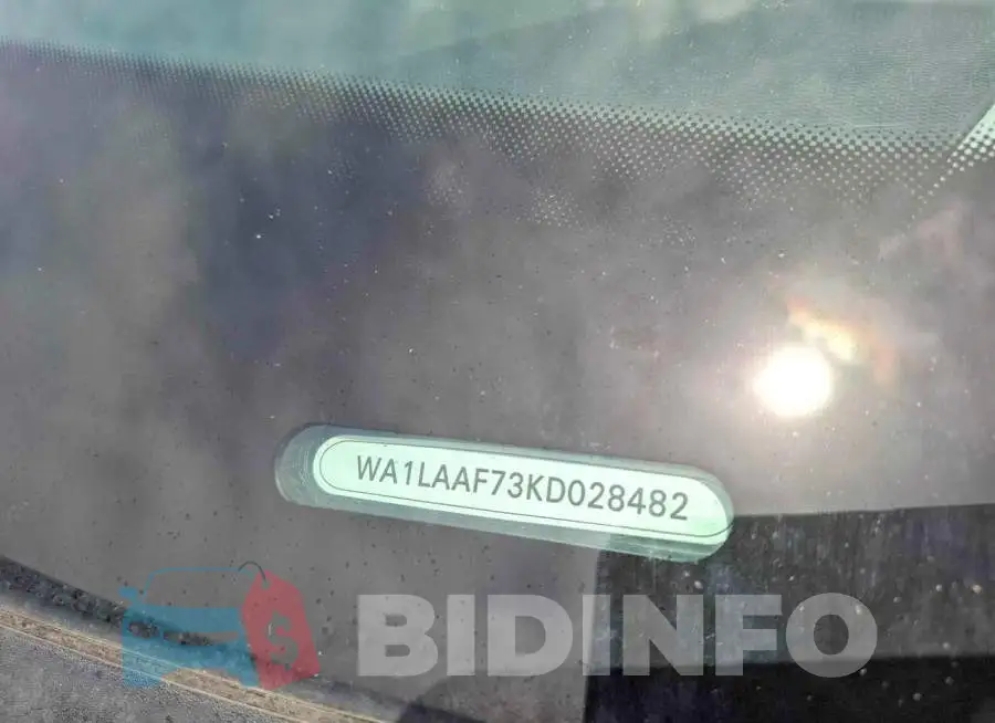 WA1LAAF73KD028482 Photo# 11