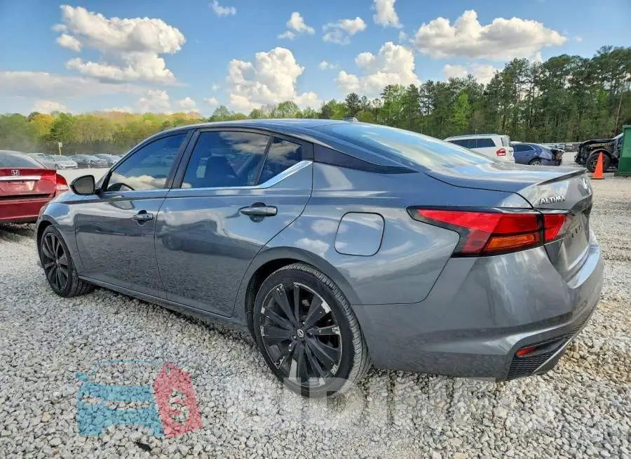 1N4BL4CV1LN310718 Photo# 2