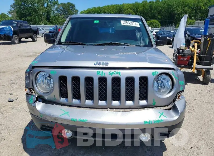 1C4NJPBB2HD132515 Photo# 5