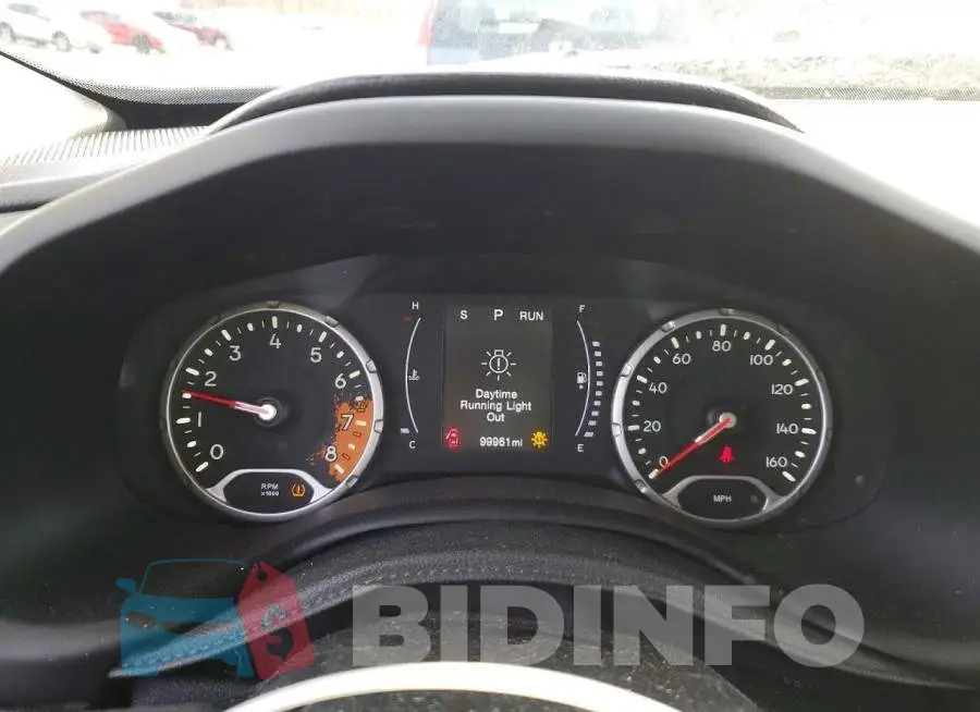 ZACCJBAB1JPH11689 Photo# 9