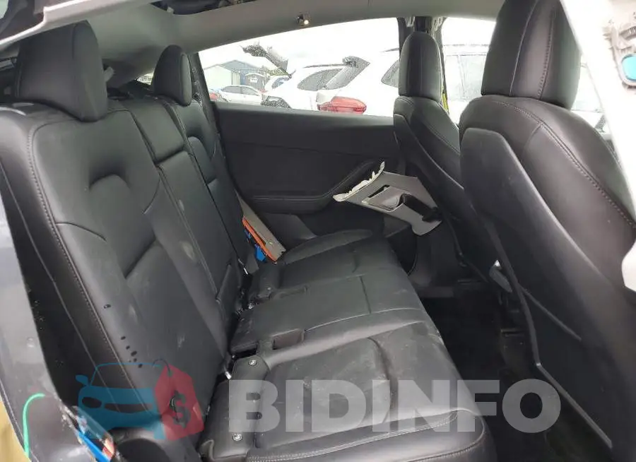 7SAYGDEF2NF404092 Photo# 10