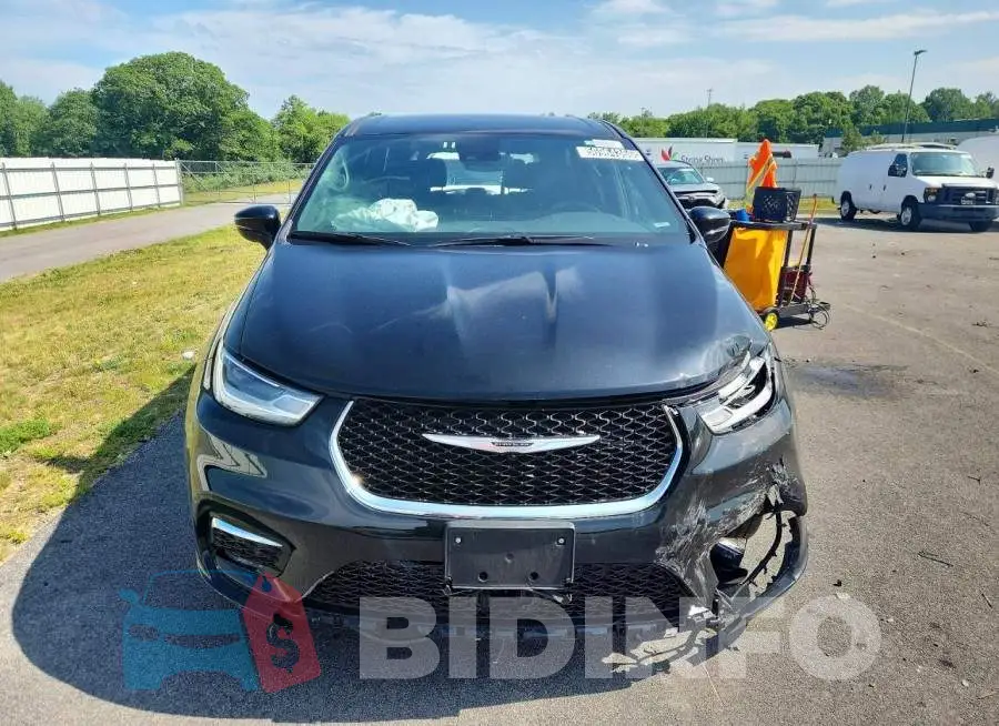 2C4RC1BG4SR598987 Photo# 5
