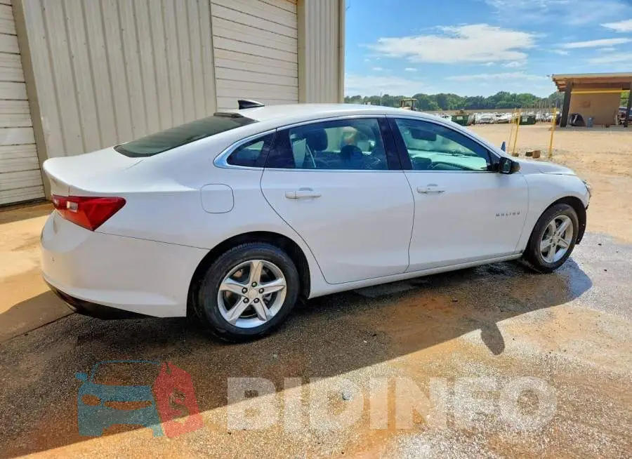 1G1ZC5ST3RF223297 Photo# 3