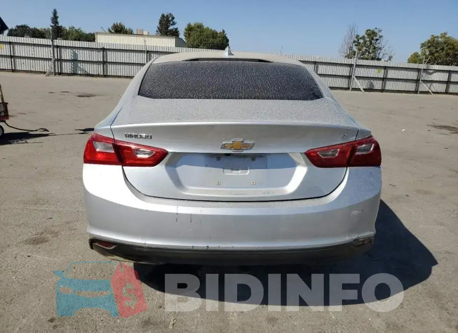 1G1ZD5ST2JF121801 Photo# 6
