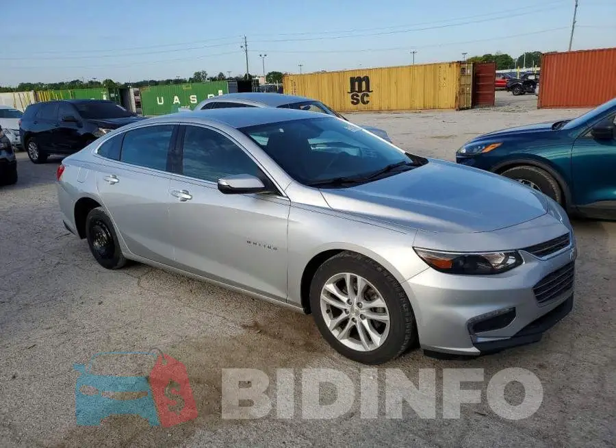 1G1ZD5ST3JF223172 Photo# 4