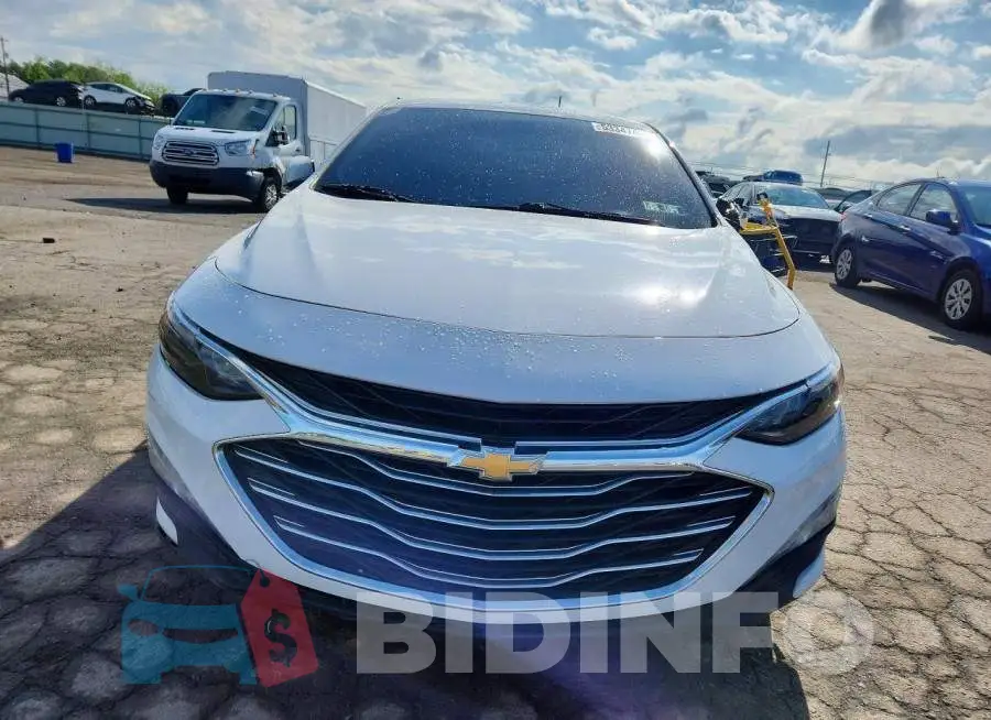 1G1ZD5ST3LF071168 Photo# 5