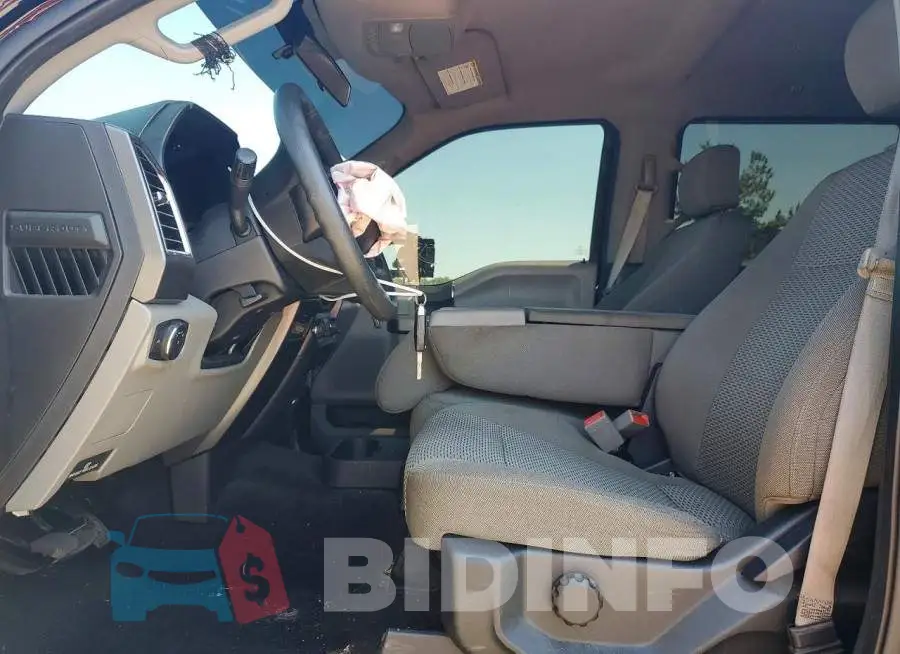1FT7W2B60JEB12344 Photo# 7