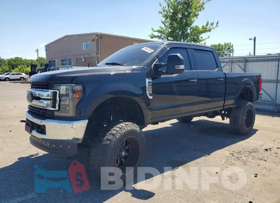 1FT7W2B60JEB12344 Photo# 1