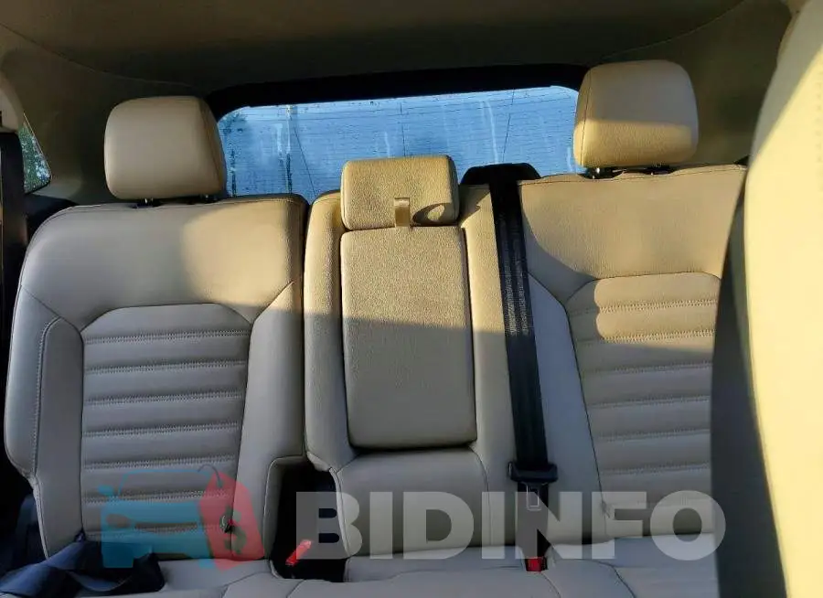 2FMPK4J91RBA23422 Photo# 9