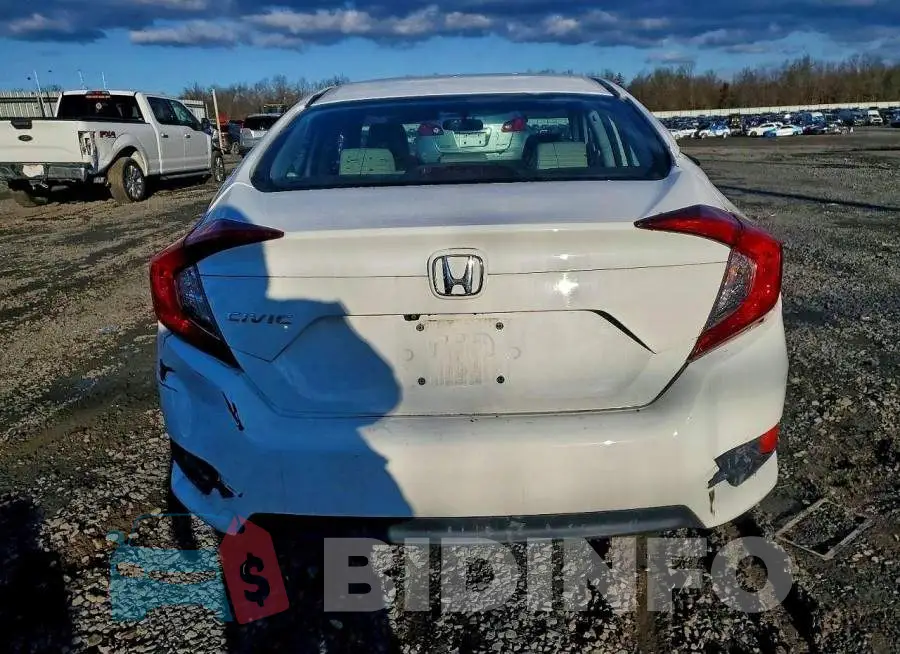 19XFC2F5XHE225545 Photo# 6