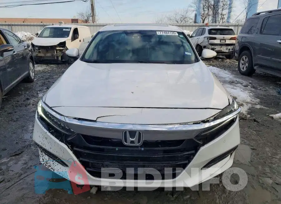 1HGCV1F96JA186683 Photo# 5