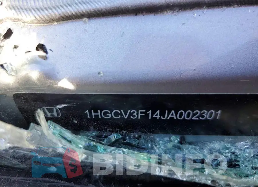 1HGCV3F14JA002301 Photo# 13
