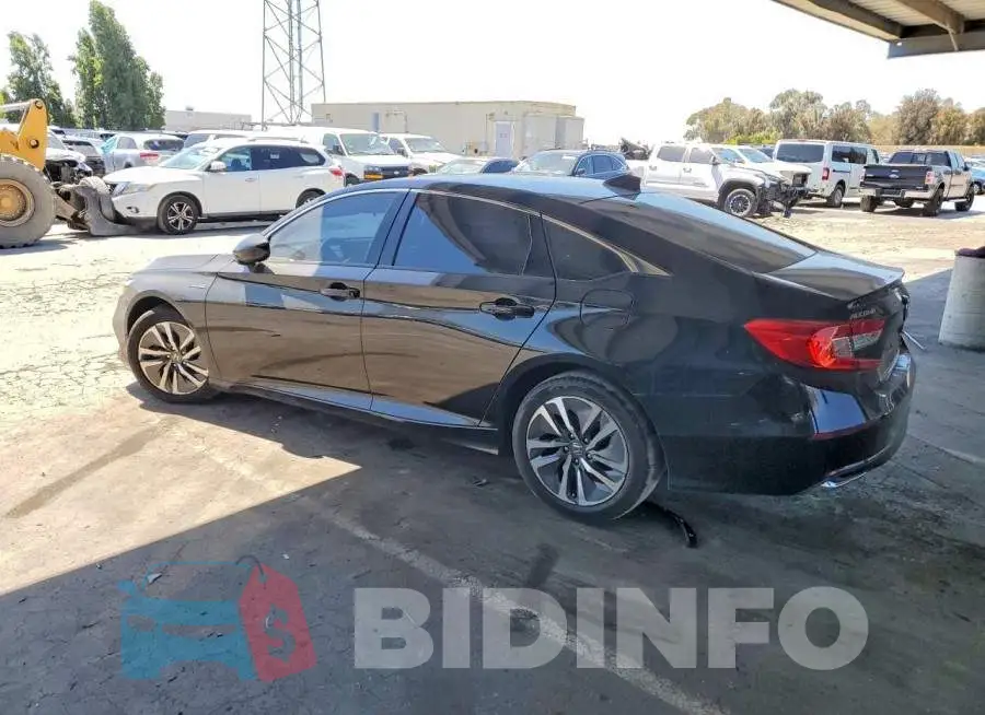 1HGCV3F19MA017753 Photo# 2