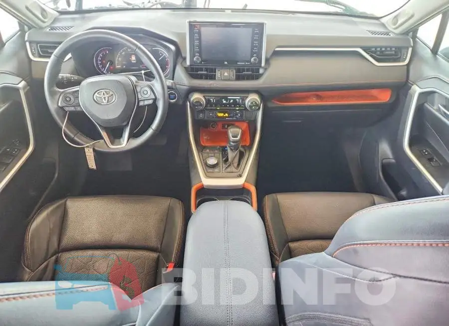2T3J1RFV4KW016984 Photo# 8