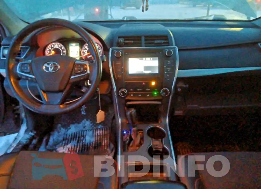 4T1BF1FK2HU284253 Photo# 8