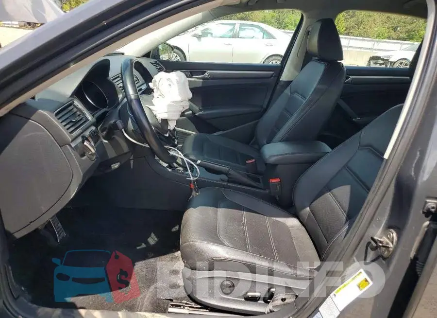 1VWDT7A35HC012744 Photo# 7
