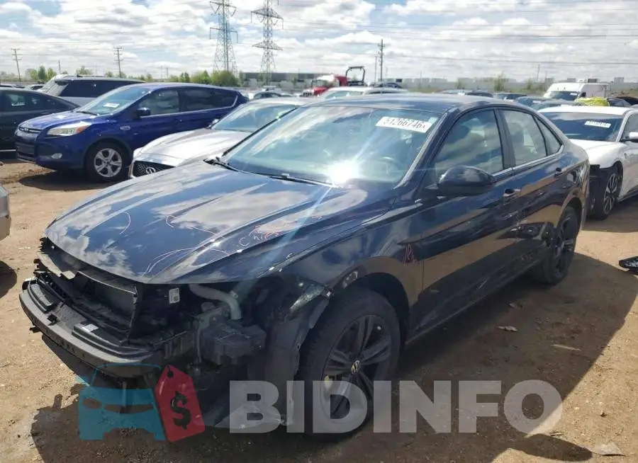 3VW7M7BU3RM032928 Photo# 1