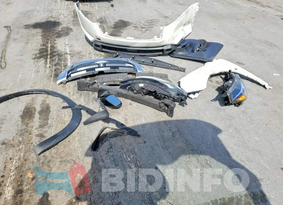 3N1CP5BVXML510026 Photo# 13