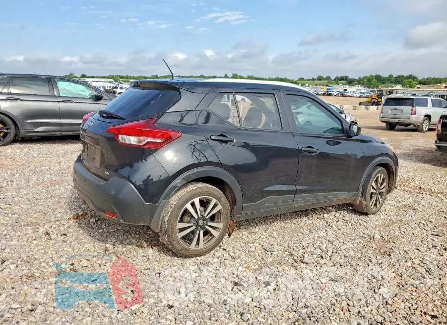 3N1CP5CV0LL576372 Photo# 3