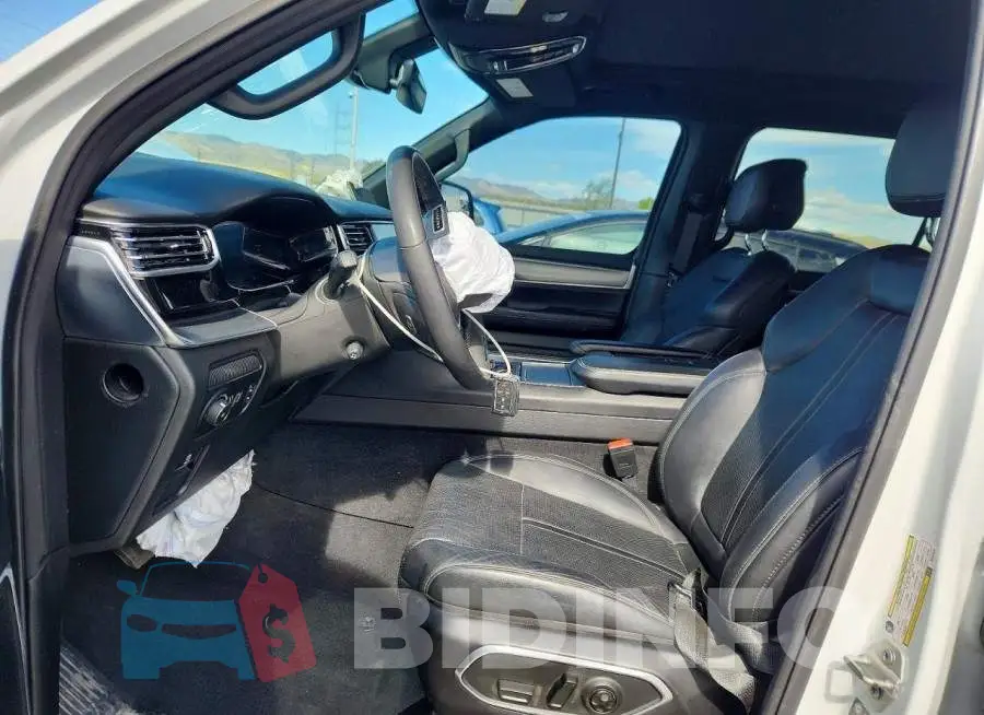 1C4SJVBP5PS561175 Photo# 7