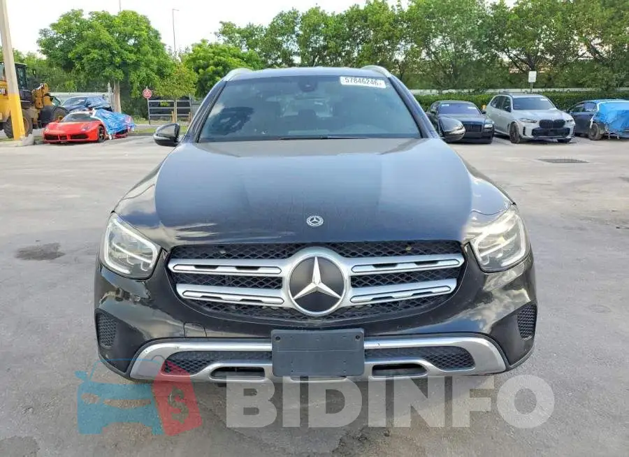 WDC0G8DB2LF698886 Photo# 5