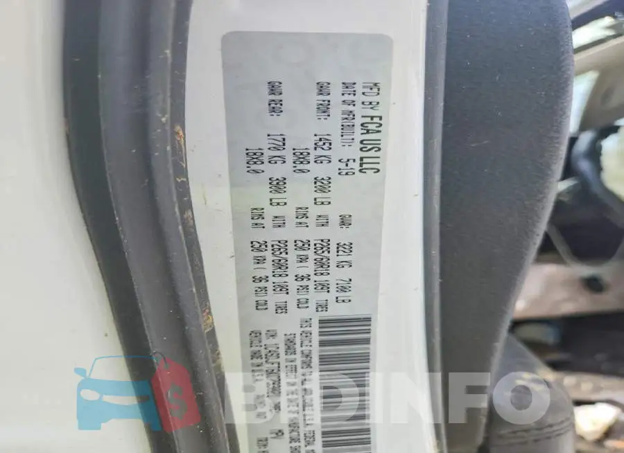 1C4SDJFT6KC793021 Photo# 13