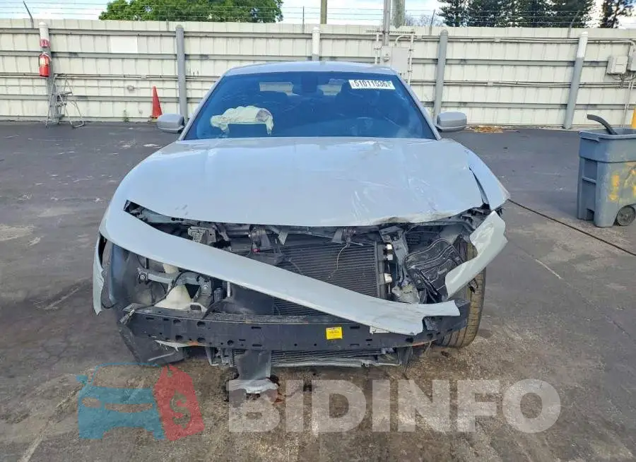 2C3CDXBG2MH632427 Photo# 5