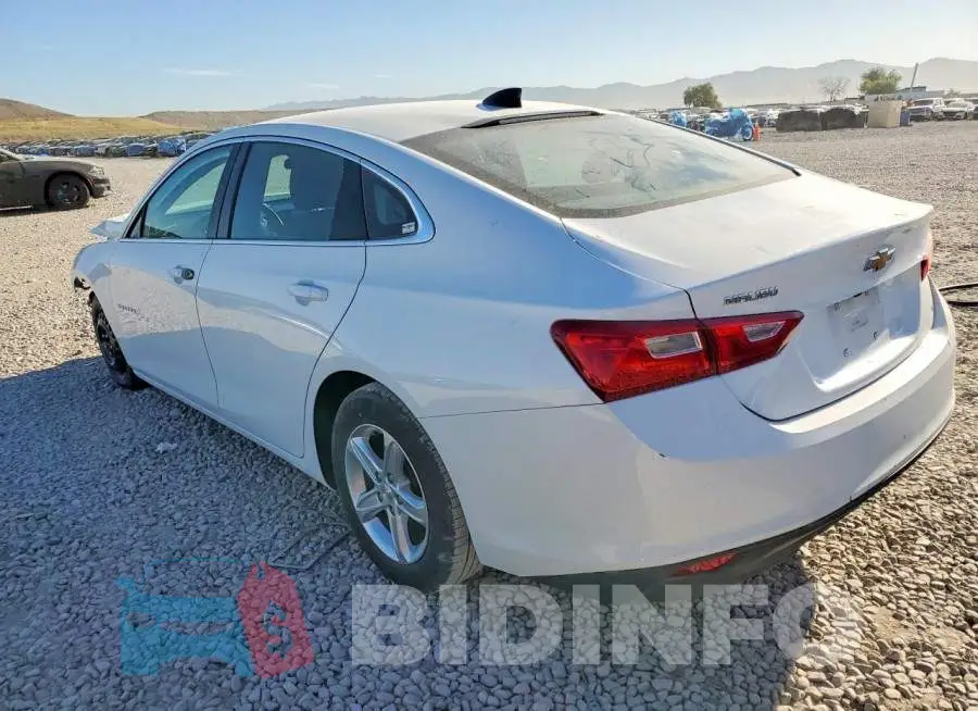 1G1ZC5ST4RF221011 Photo# 2