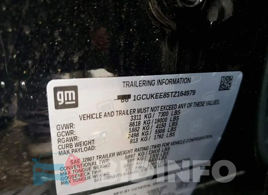 1GCUKEE85TZ164979 Photo# 12