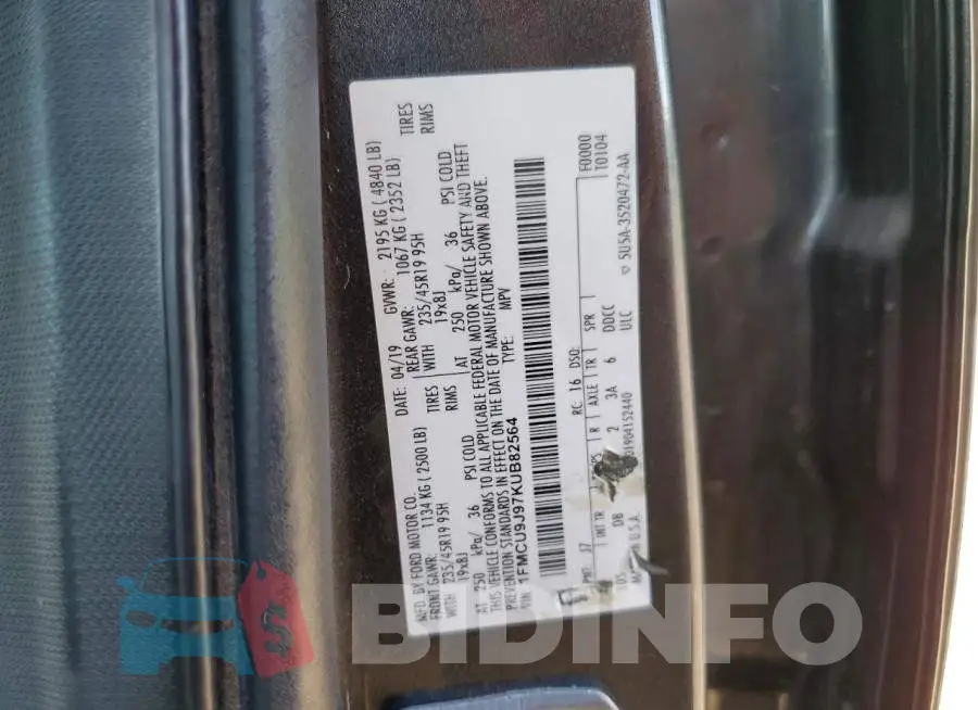 1FMCU9J97KUB82564 Photo# 14