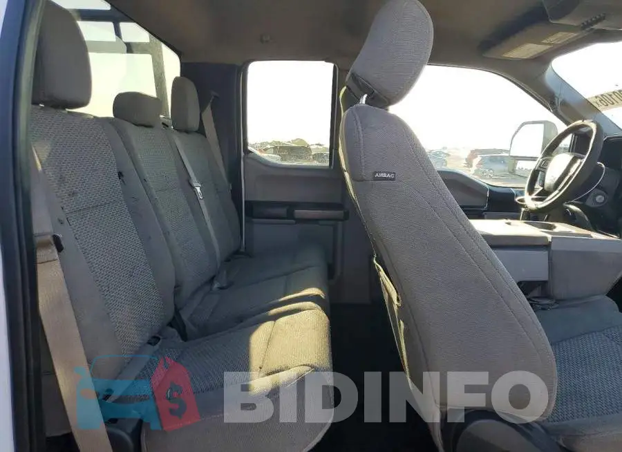 1FT7X2B65HEC15539 Photo# 10