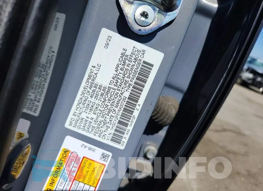 1HGCY2F51RA007262 Photo# 12