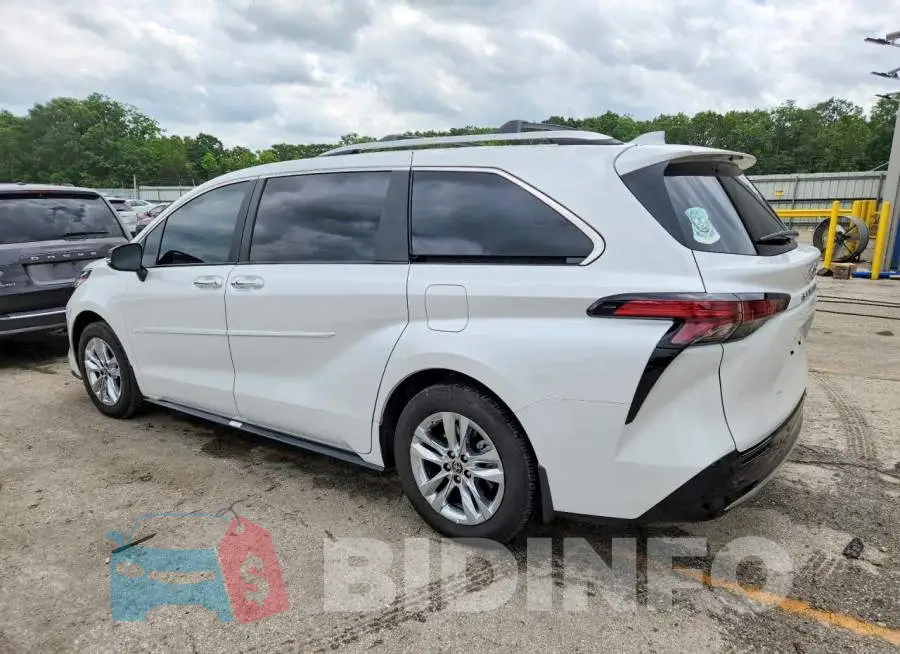 5TDZRKEC2RS209214 Photo# 2