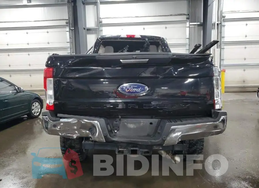 1FT7W2BT0JEB94940 Photo# 6
