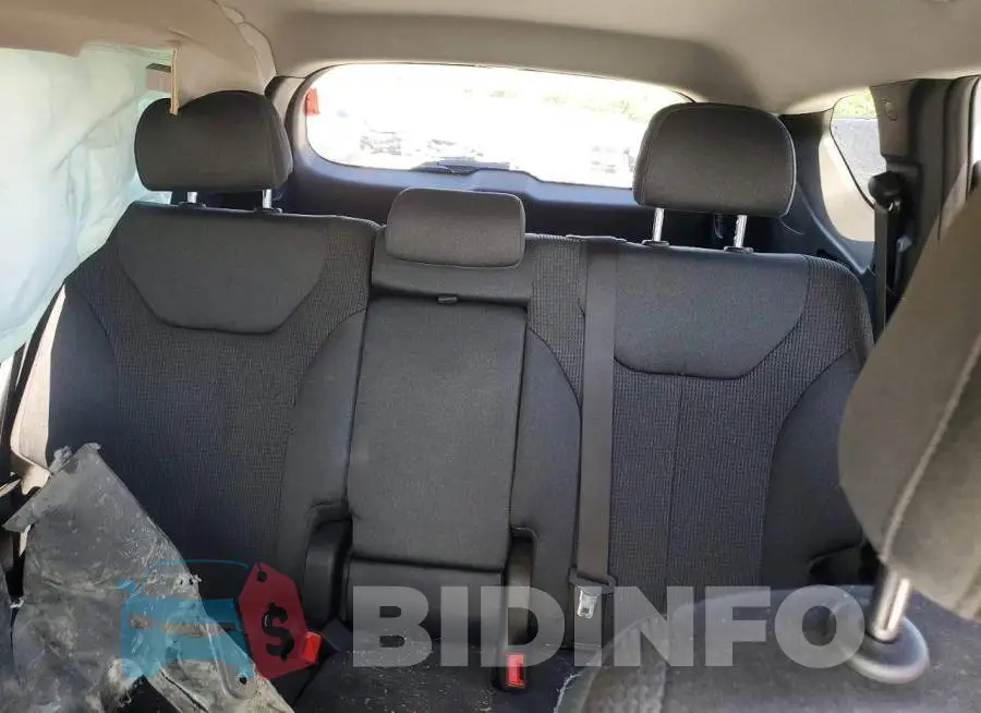 5NMS2CAD5KH113953 Photo# 10