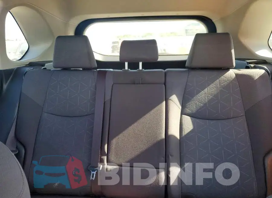 JTMW1RFV6KD011725 Photo# 10