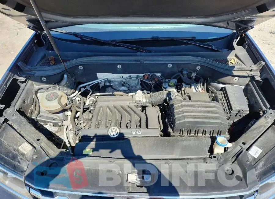 1V2MR2CA6KC510652 Photo# 12
