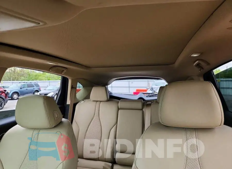 5J8TC2H5XML013117 Photo# 10