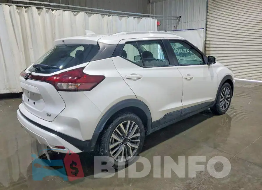 3N1CP5CV7ML470888 Photo# 3