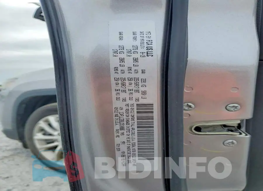1C4PJLCB9LD510886 Photo# 12