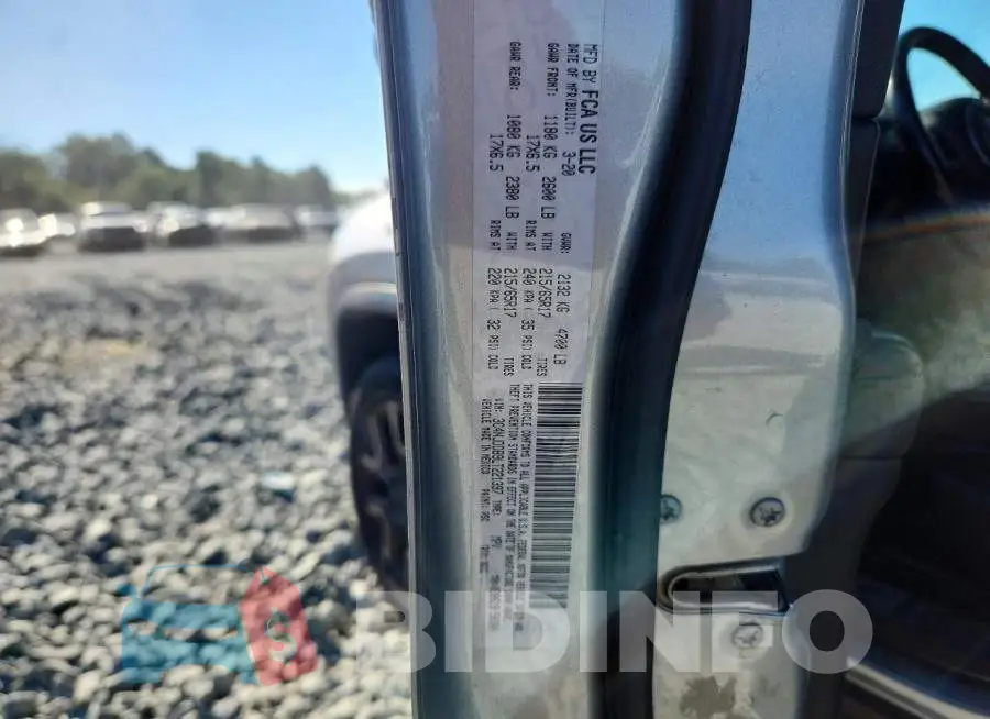 3C4NJDDB9LT221397 Photo# 12