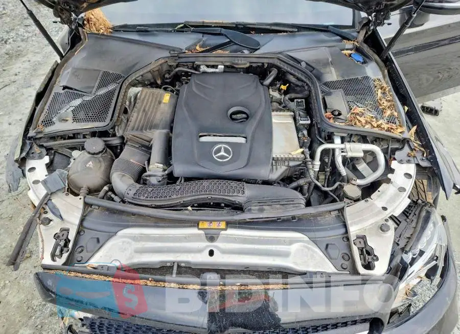 WDDWJ4KB8JF677721 Photo# 11