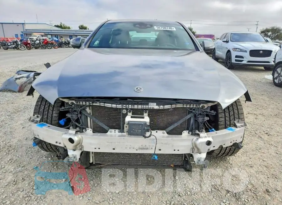 WDDZF4JB7HA164127 Photo# 5