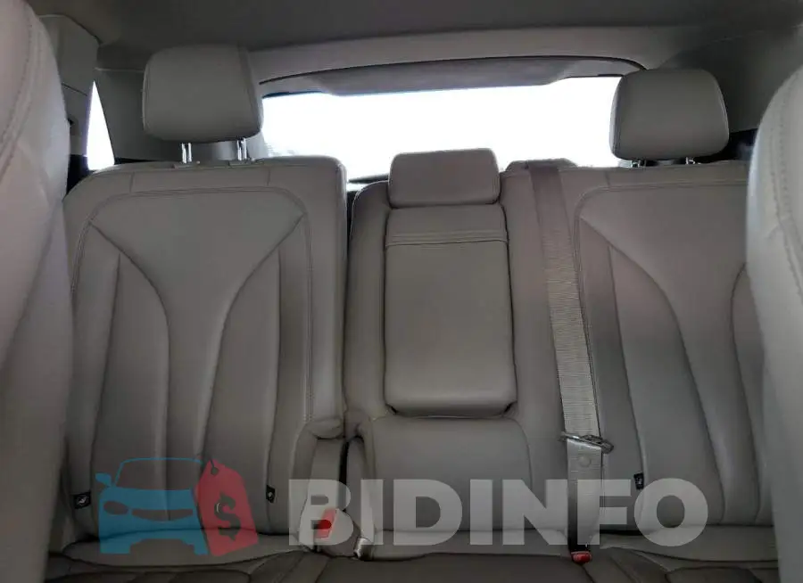 2LMPJ8J93NBL12875 Photo# 10
