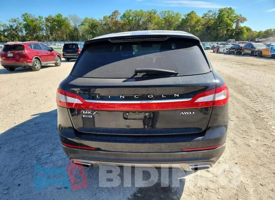 2LMPJ8JR8JBL11490 Photo# 6