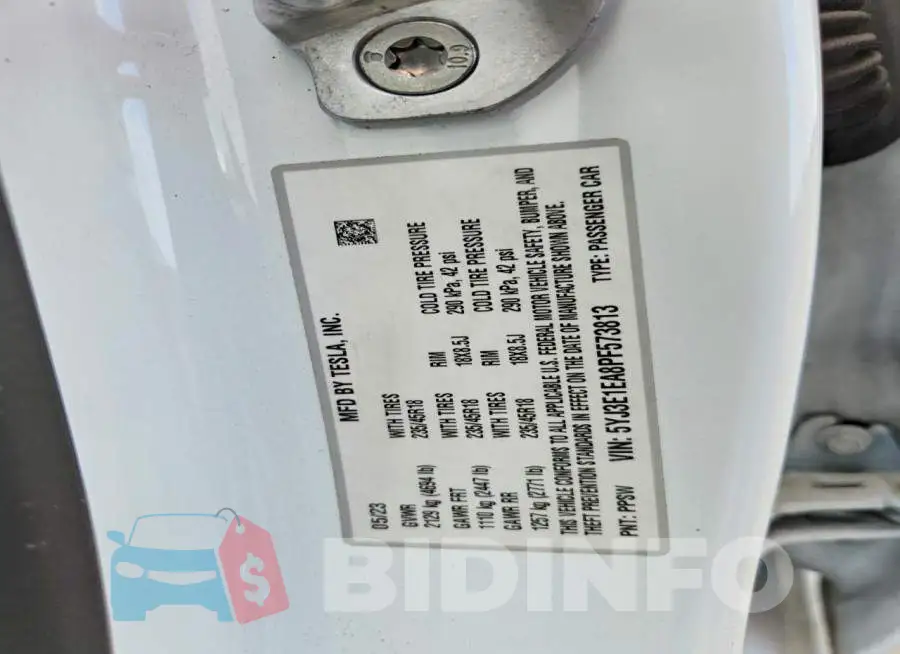 5YJ3E1EA8PF573813 Photo# 13