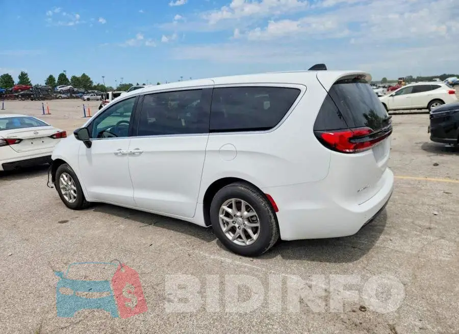 2C4RC1BG1SR611548 Photo# 2