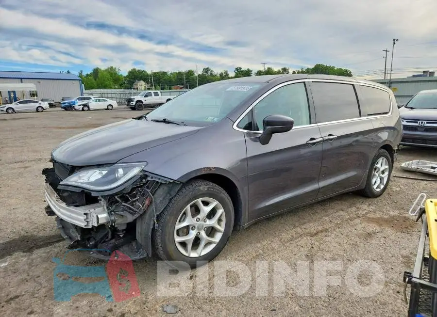 2C4RC1FG6JR123642 Photo# 1